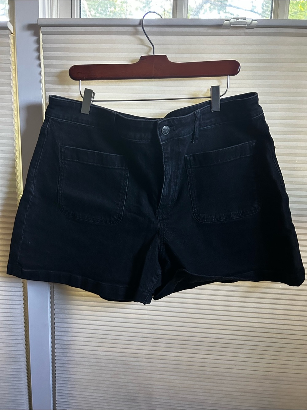 Madewell Curvy High-Rise Sailor Shorts